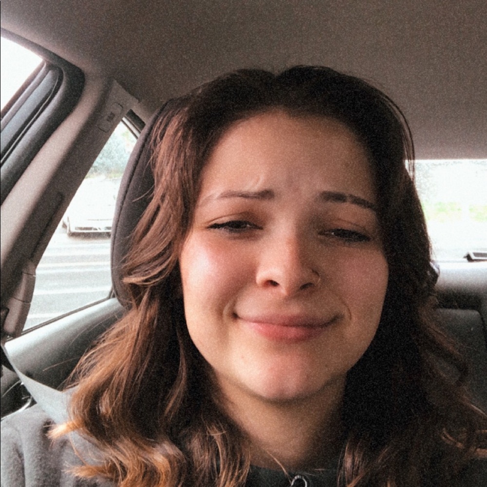 Meet your Posher, Emily